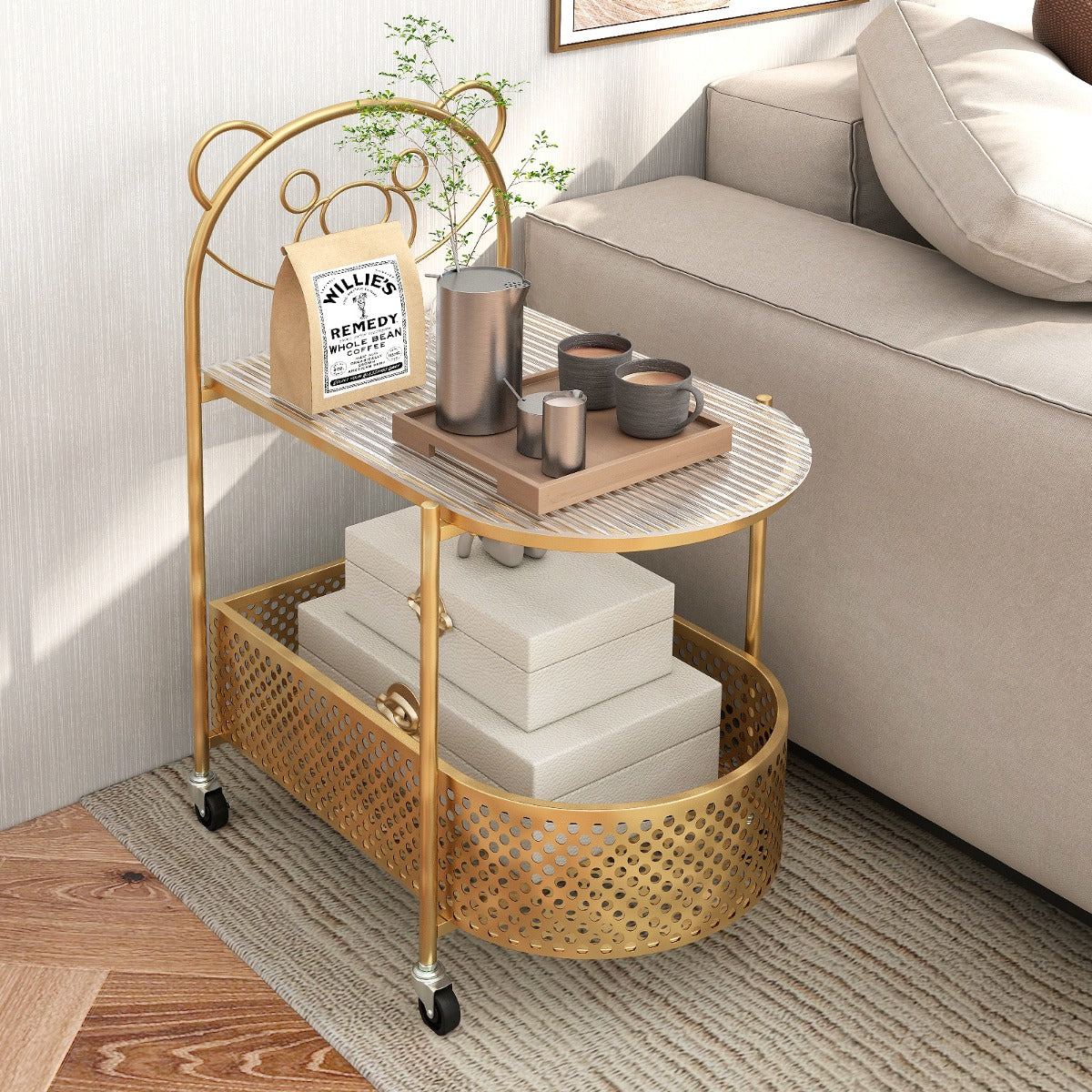 Costway Table Basse Mobile en Verre Table d’Appoint à 2 Niveaux avec Motif Ours pour Enfant Panier de Rangement Cadre en Métal Roulettes Doré