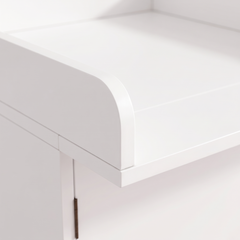 Table à langer bébé – Meuble 2 portes, 2 tiroirs et plan amovible – détail