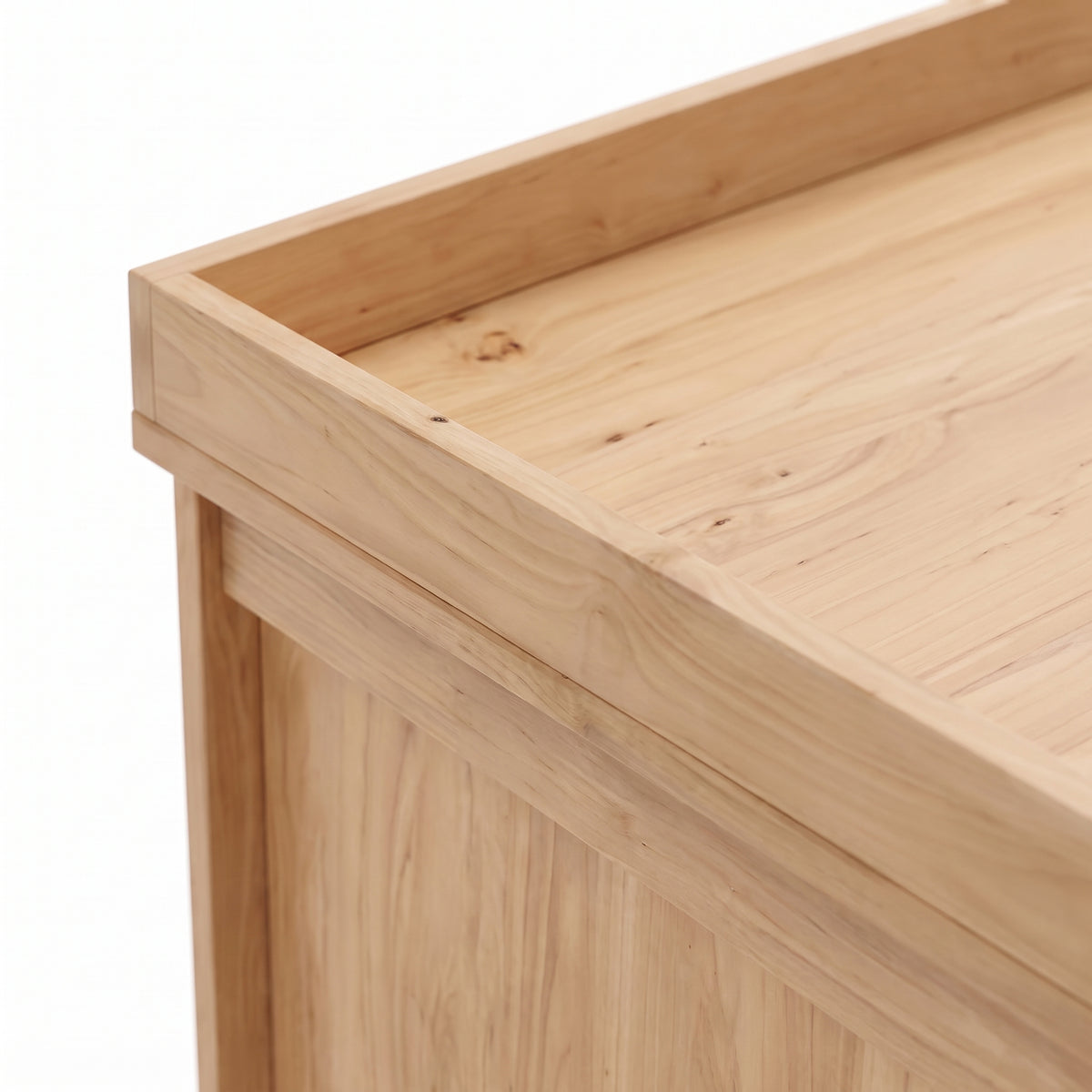 Table à langer bébé en bois – 2 tiroirs, niches et barre amovible – détail