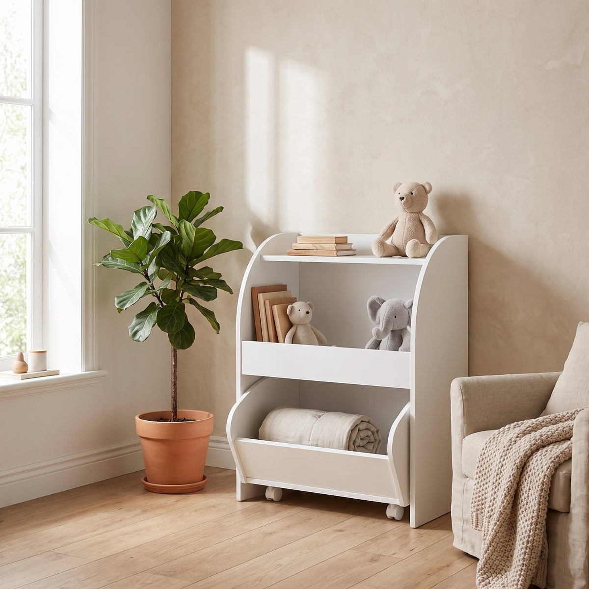 Bibliothèque Montessori enfant dans une chambre d'enfant