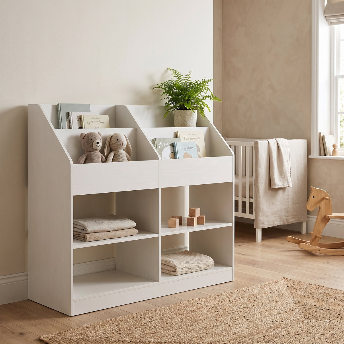 Bibliothèque frontale enfant 4 cubes dans une chambre d'enfant