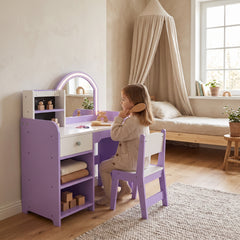Coiffeuse enfant violette avec un enfant